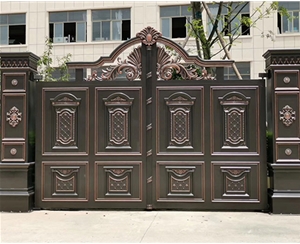 別墅大門(mén)